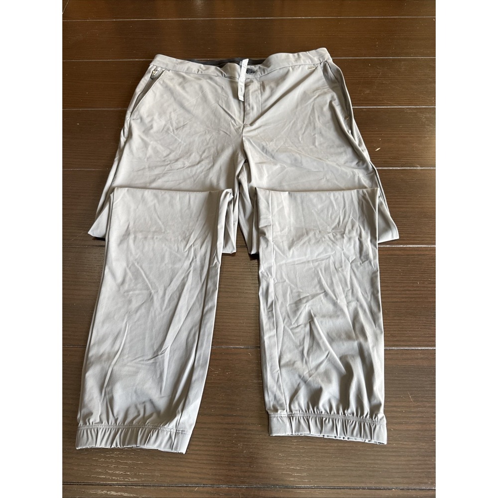 Vuori Pants Mens Sz Large Gray Style V444 Performance Joggers Athletic Cuffed